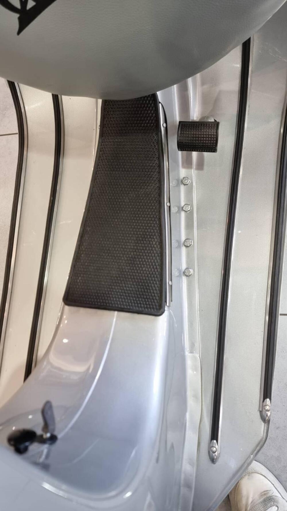 Piaggio Vespa Primavera 125 (18)