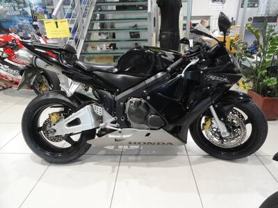 Honda CBR 600 RR (2003 - 04) usata