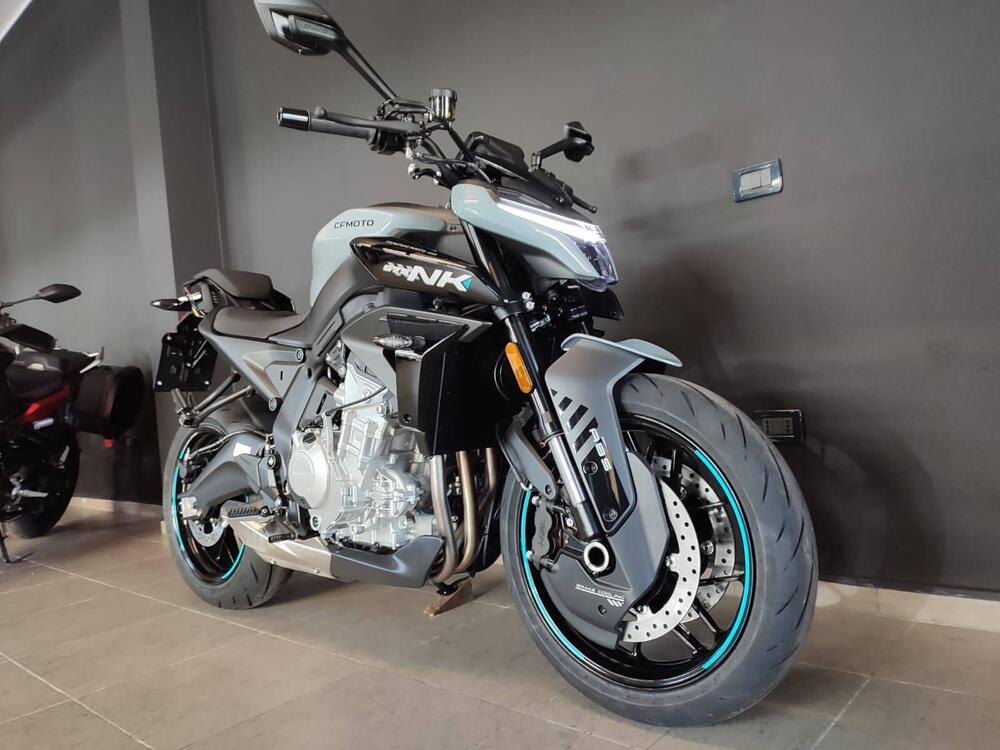 CFMOTO 675NK (2025 - 26) (4)