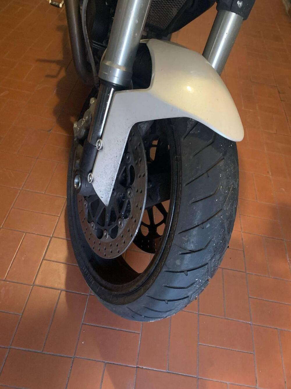 Ducati Monster 696 (2008 - 13) (4)