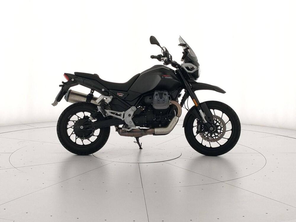 Moto Guzzi V85 Strada (2024 - 26)