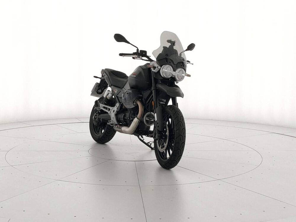 Moto Guzzi V85 Strada (2024 - 26) (2)