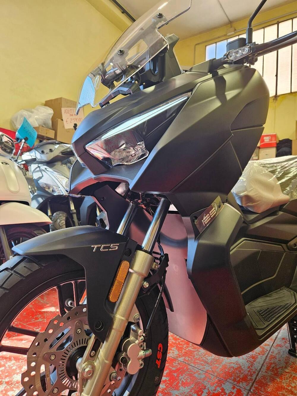 Kymco Dink 125 X (2025 - 26) (2)