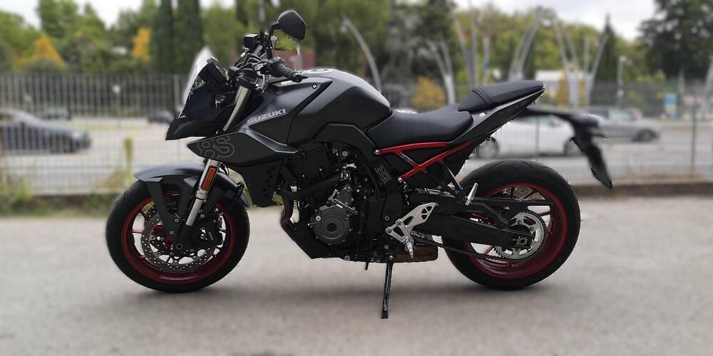 Suzuki GSX-8S (2025 - 26) (3)