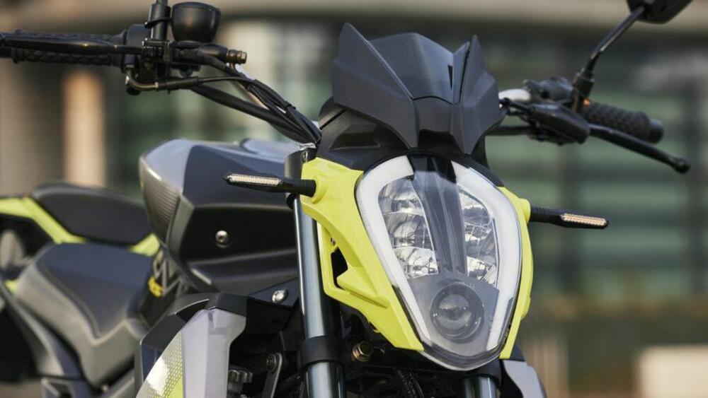 Um Italia Xtreet RS 125 (2023 - 26) (4)