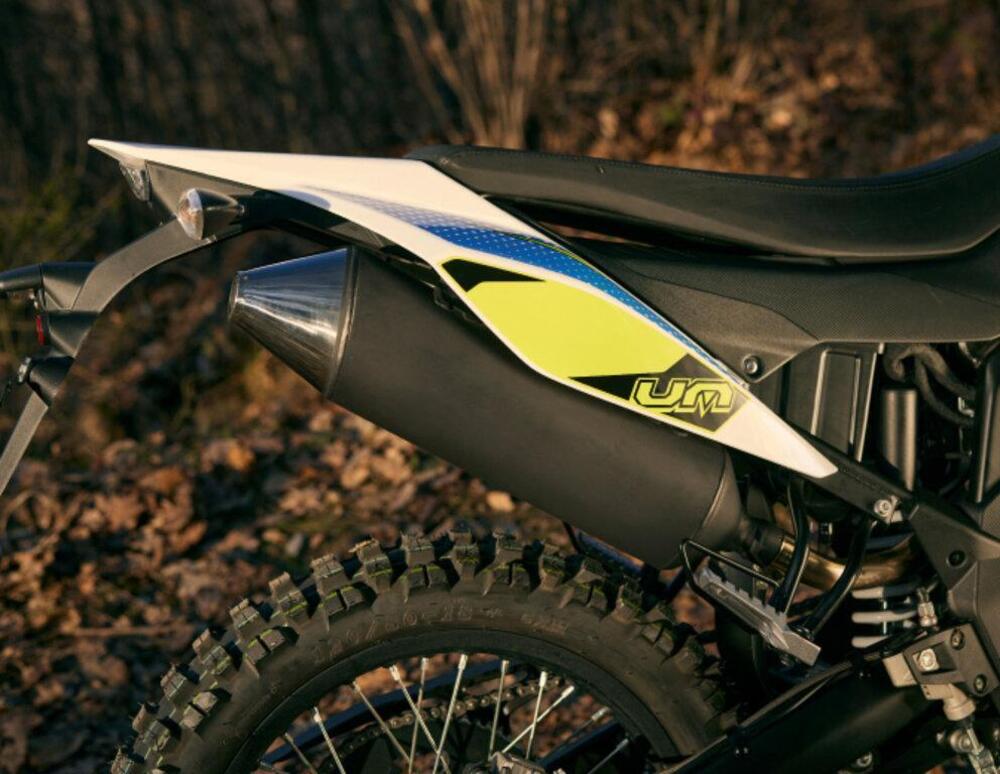 Um Italia DSR 125 EX (2023 - 26) (3)