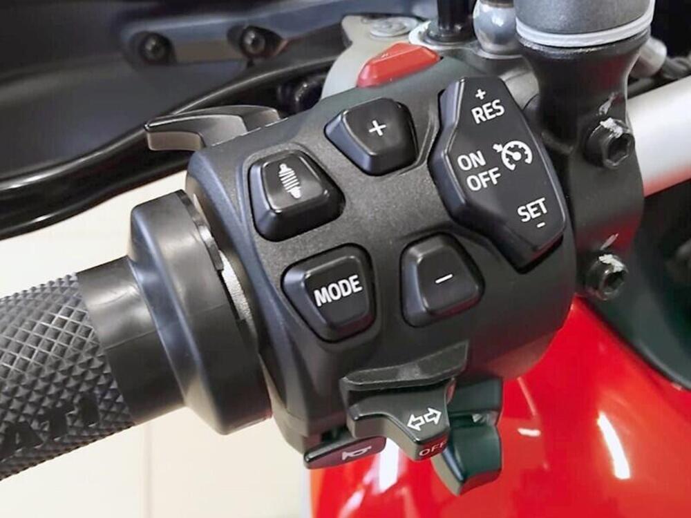 Ducati Multistrada V4 (2021 - 24) (2)