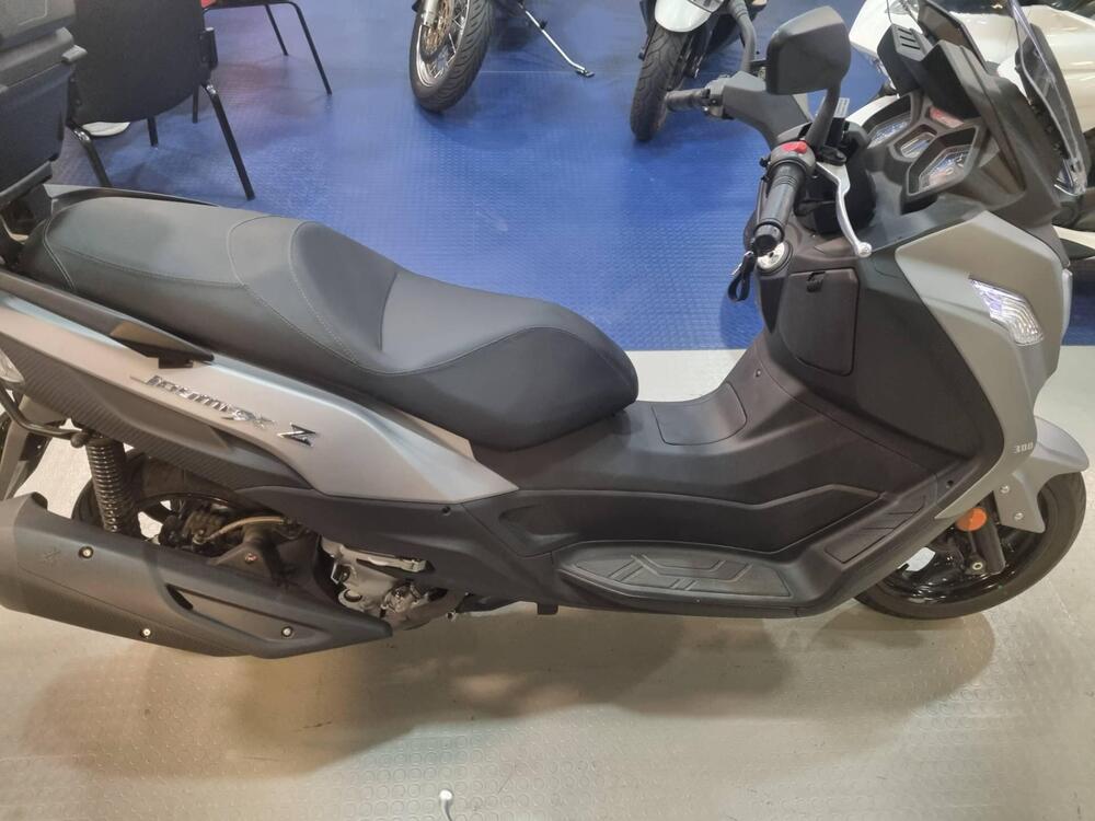 Sym Joymax 300 Z ABS (2018 - 20) (12)