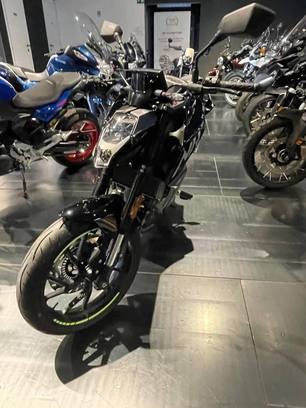 CFMOTO 300NK (2021 - 26) (7)