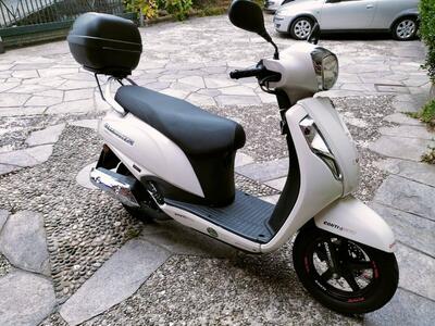 Suzuki Address 125 (2023 - 24) usata