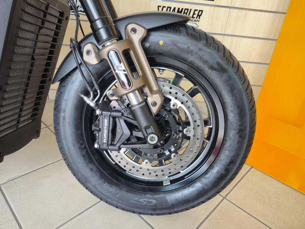 QJ Motor SRV 600 V (2025 - 26) (4)