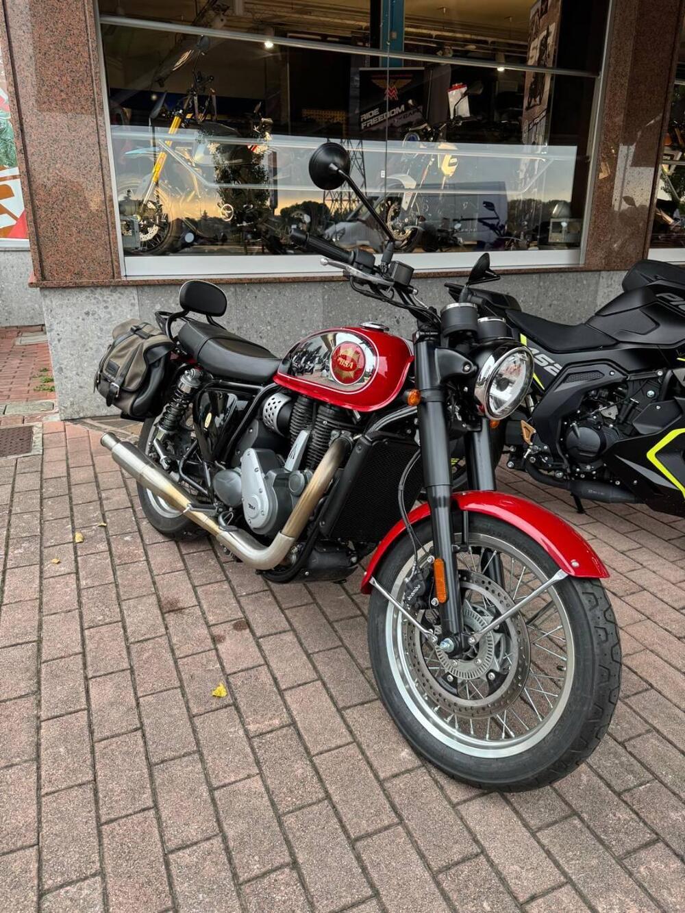 Bsa Gold Star 650 (2024 - 26) (2)