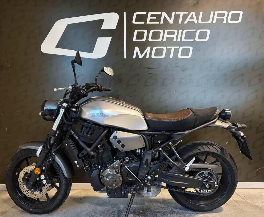 Yamaha XSR 700 ABS (2016 - 20) (2)