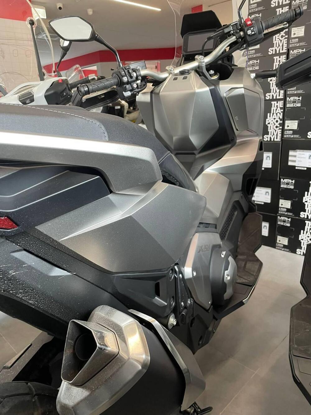 Honda X-ADV 750 DCT (2021 - 24) (4)