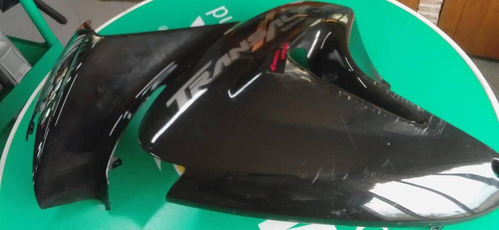 Carena anteriore sinistra TRANSALP Honda (4)