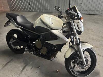 Yamaha XJ6 (2008 - 15) usata