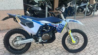 Husqvarna 701 Enduro (2023 - 25) usata