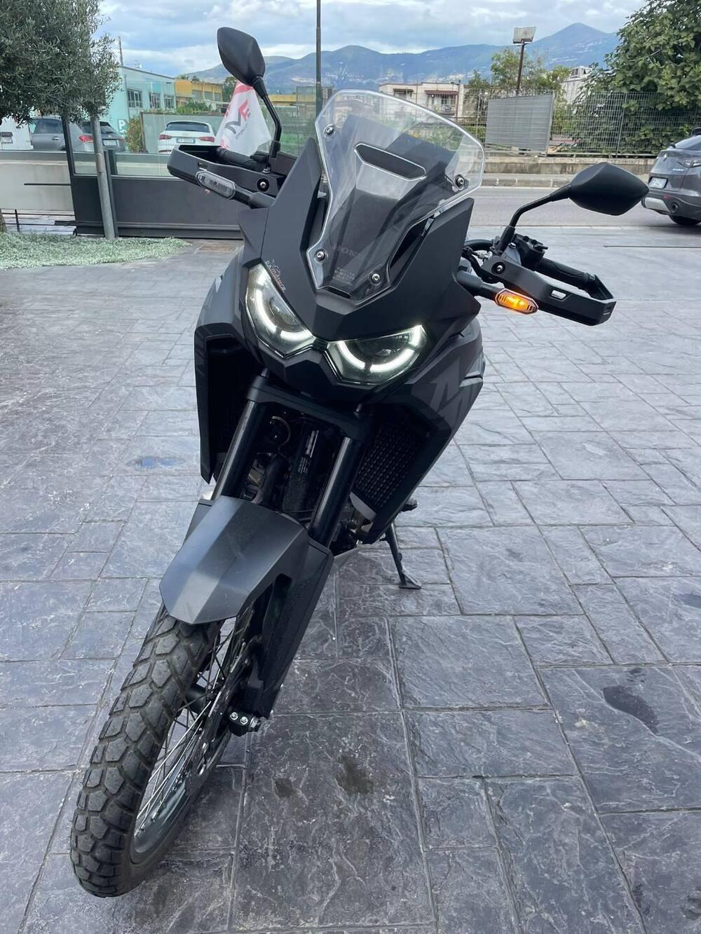 Honda Africa Twin CRF 1100L (2022 - 23) (2)