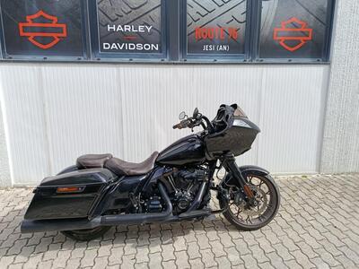Harley-Davidson Road Glide ST (2022 - 23) usata
