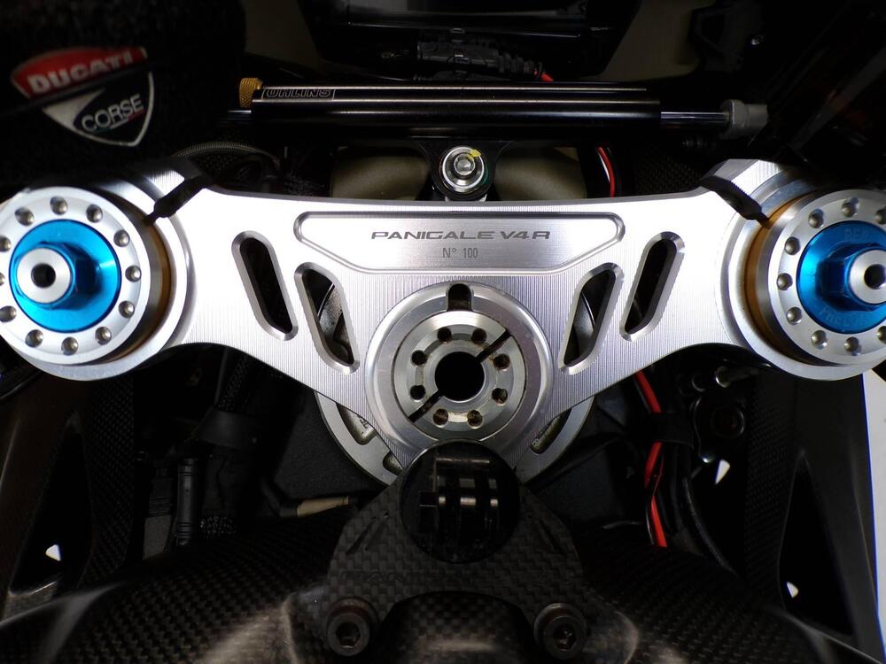 Ducati Panigale V4 R (2023 - 24) (17)