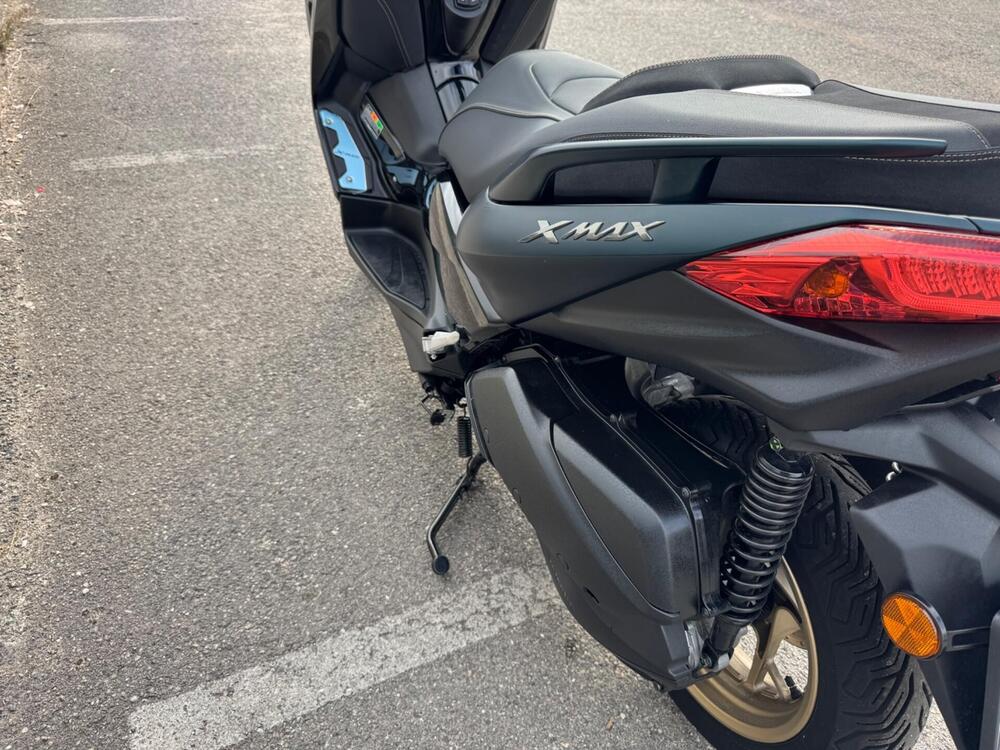 Yamaha X-Max 300 Tech Max (2021 - 24) (7)