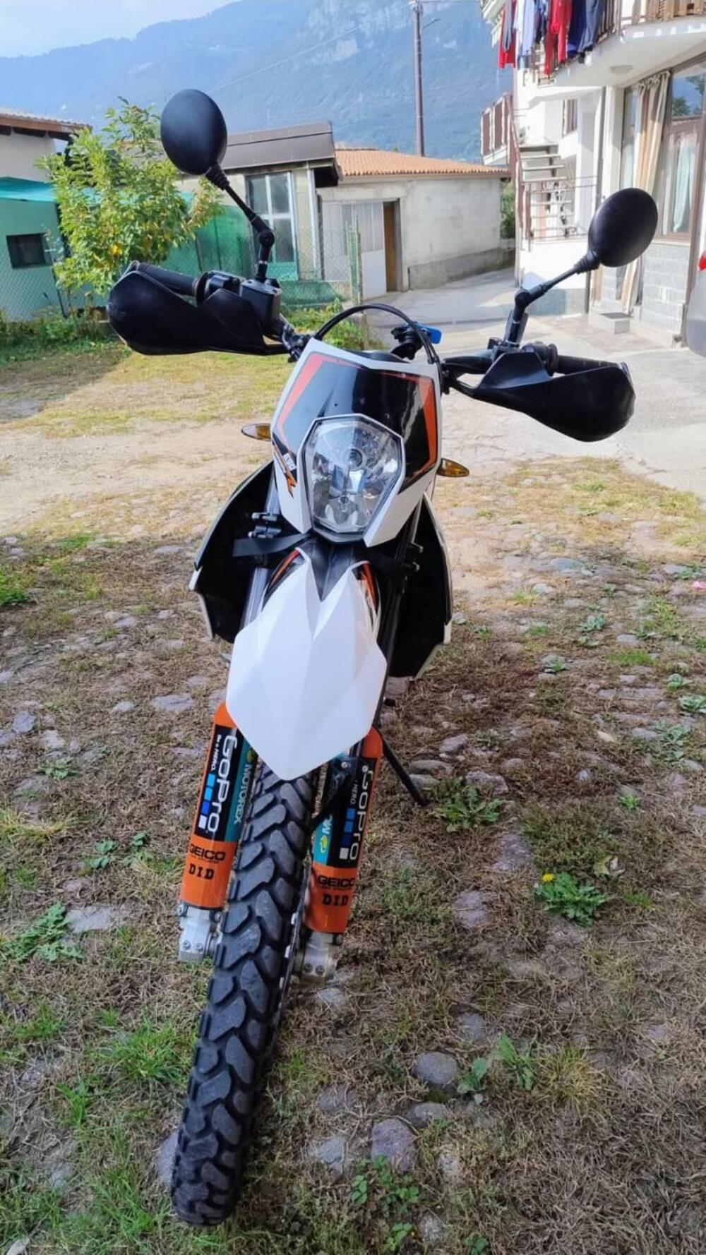 KTM 690 Enduro R (2012 - 17) (3)