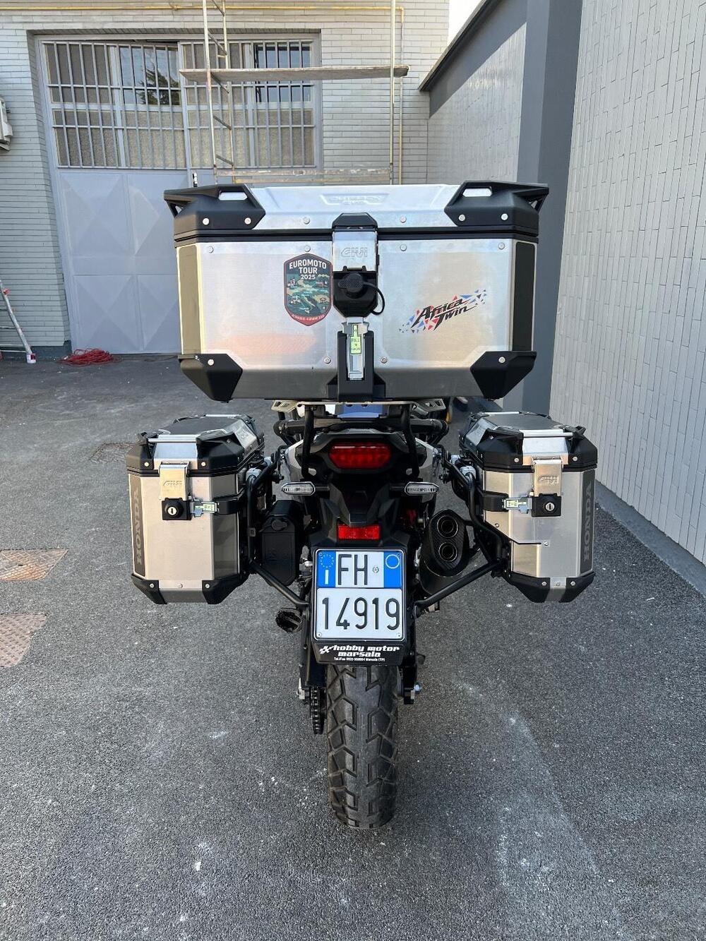 Honda Africa Twin CRF 1100L (2022 - 23) (3)