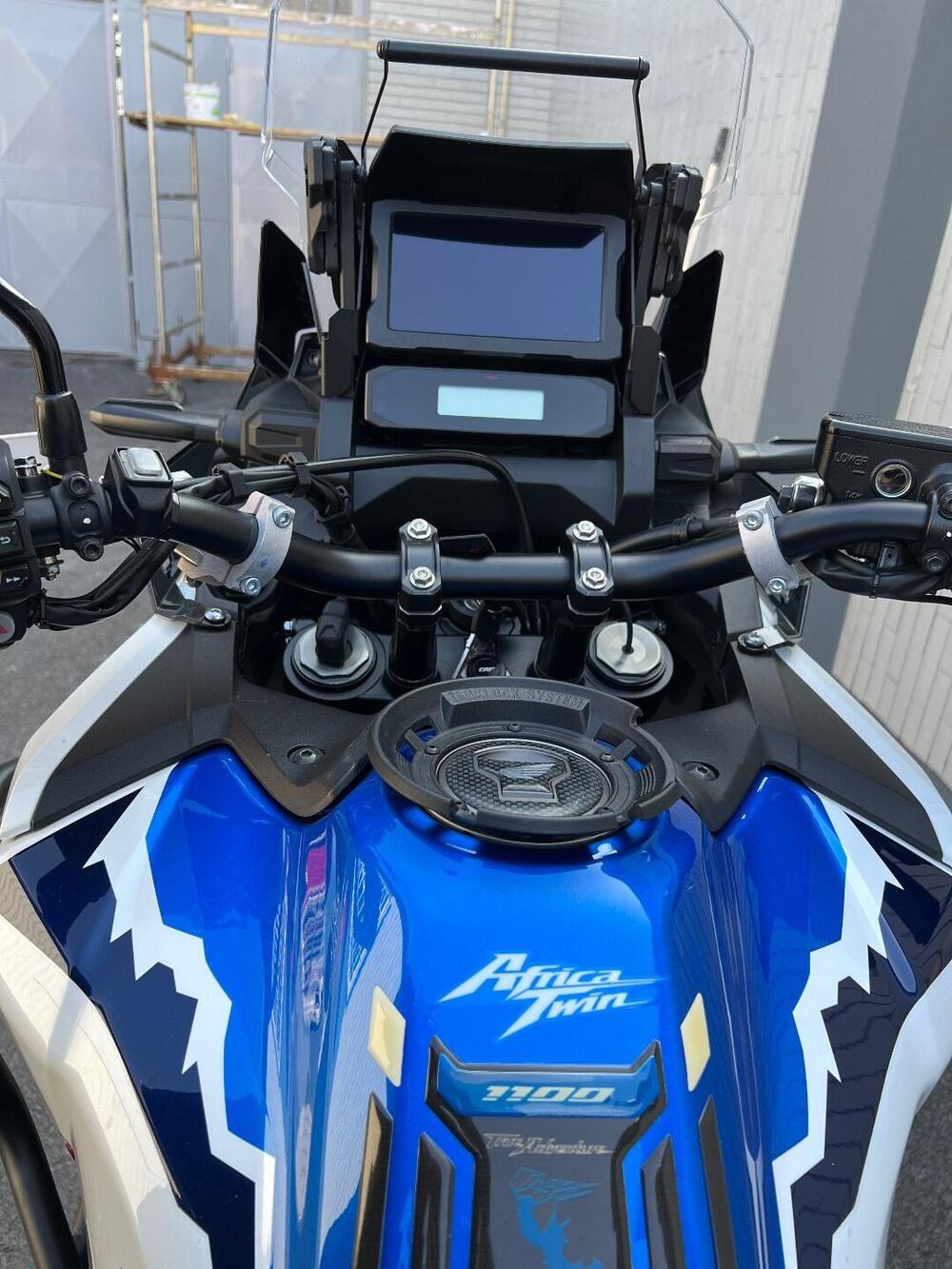 Honda Africa Twin CRF 1100L (2022 - 23) (8)