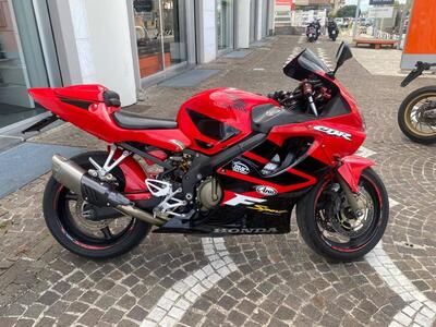 Honda CBR 600 F Sport usata