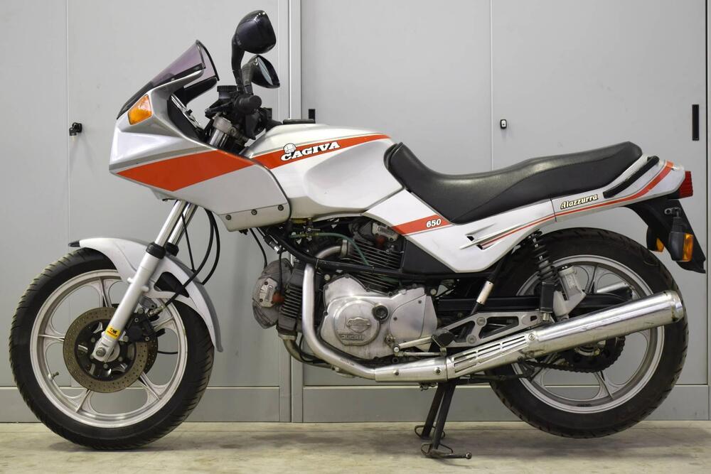 Cagiva Alazzurra 650 (2)