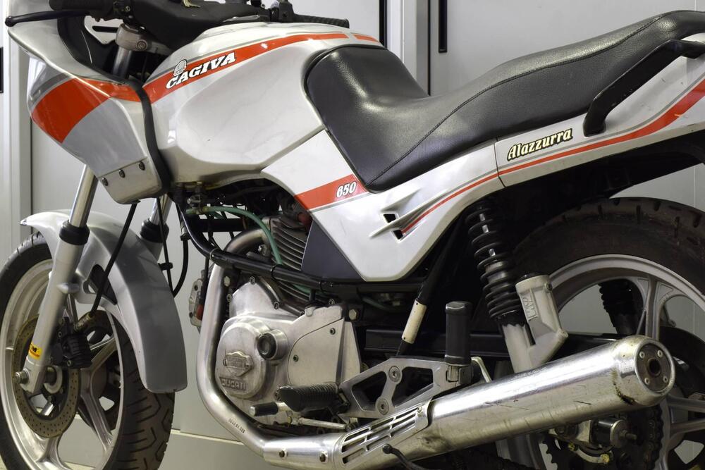 Cagiva Alazzurra 650 (5)