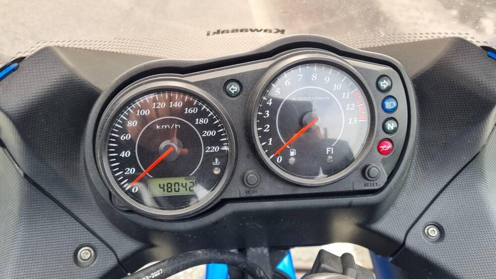 Kawasaki ER-6F (2006 - 08) (7)