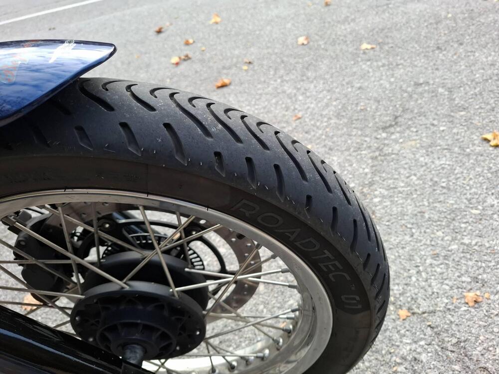 Moto Guzzi V7 Special (2021 - 24) (7)