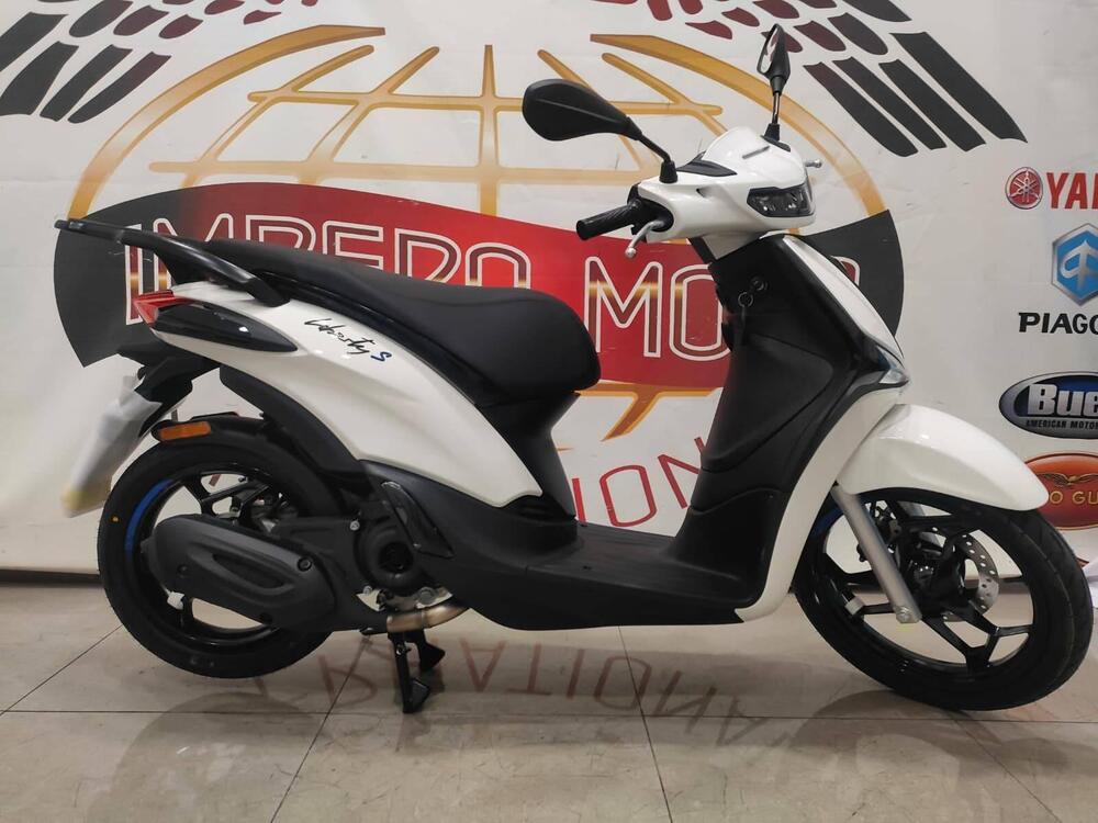 Piaggio Liberty 50 S RST (2025 - 26) (2)
