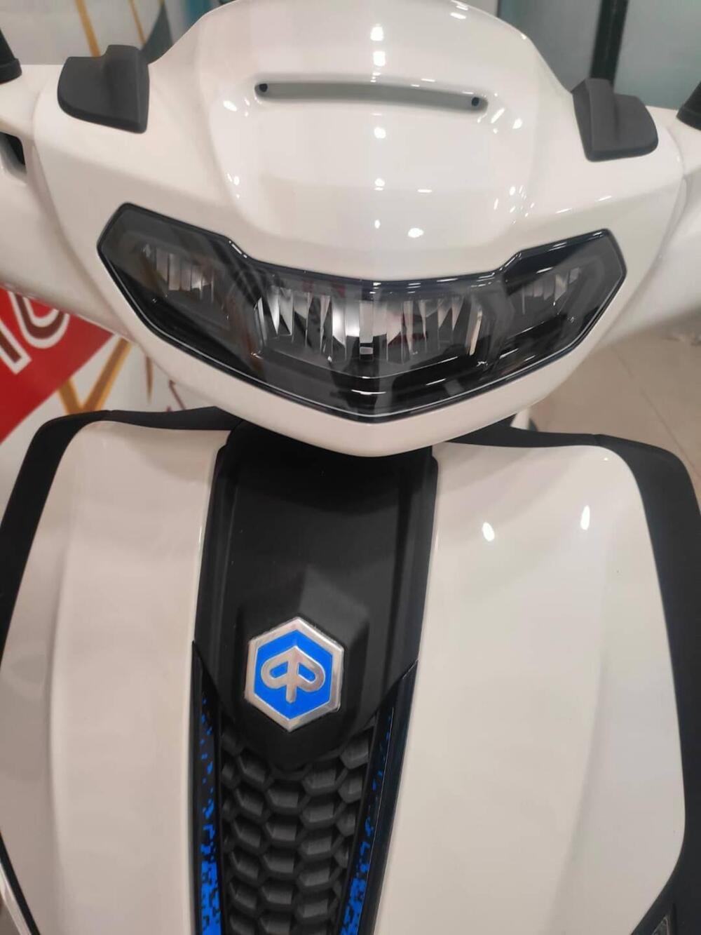 Piaggio Liberty 50 S RST (2025 - 26) (5)