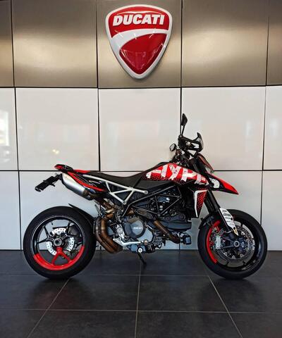 Ducati Hypermotard 950 RVE (2020) usata