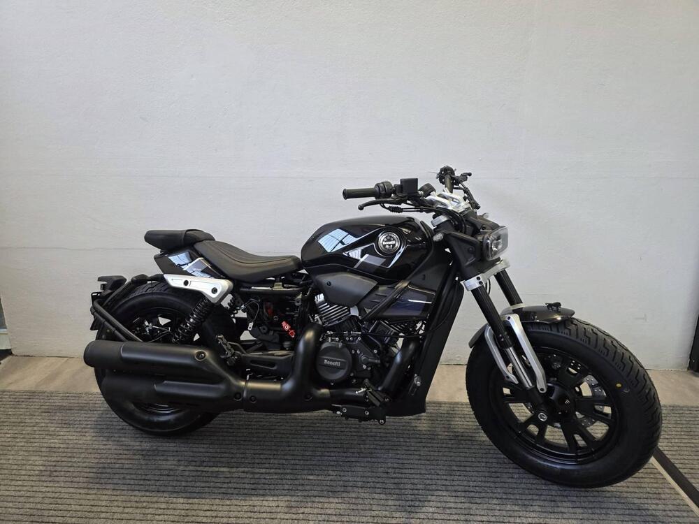 Benelli Leoncino 400 Bobber (2026)