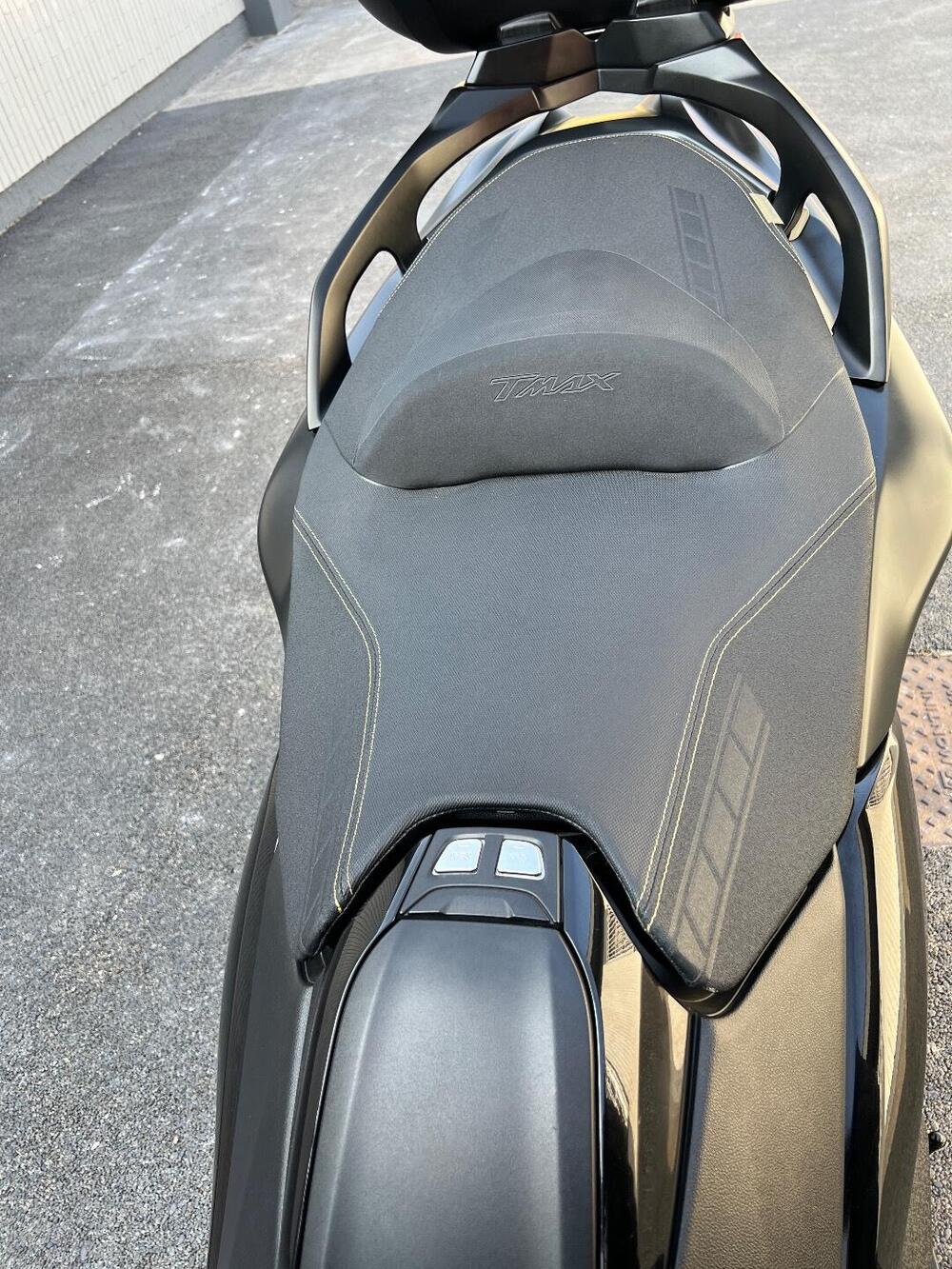 Yamaha T-Max 530 SX (2017 - 19) (11)