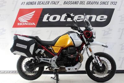 Moto Guzzi V85 TT Evocative Graphics (2021 - 23) usata