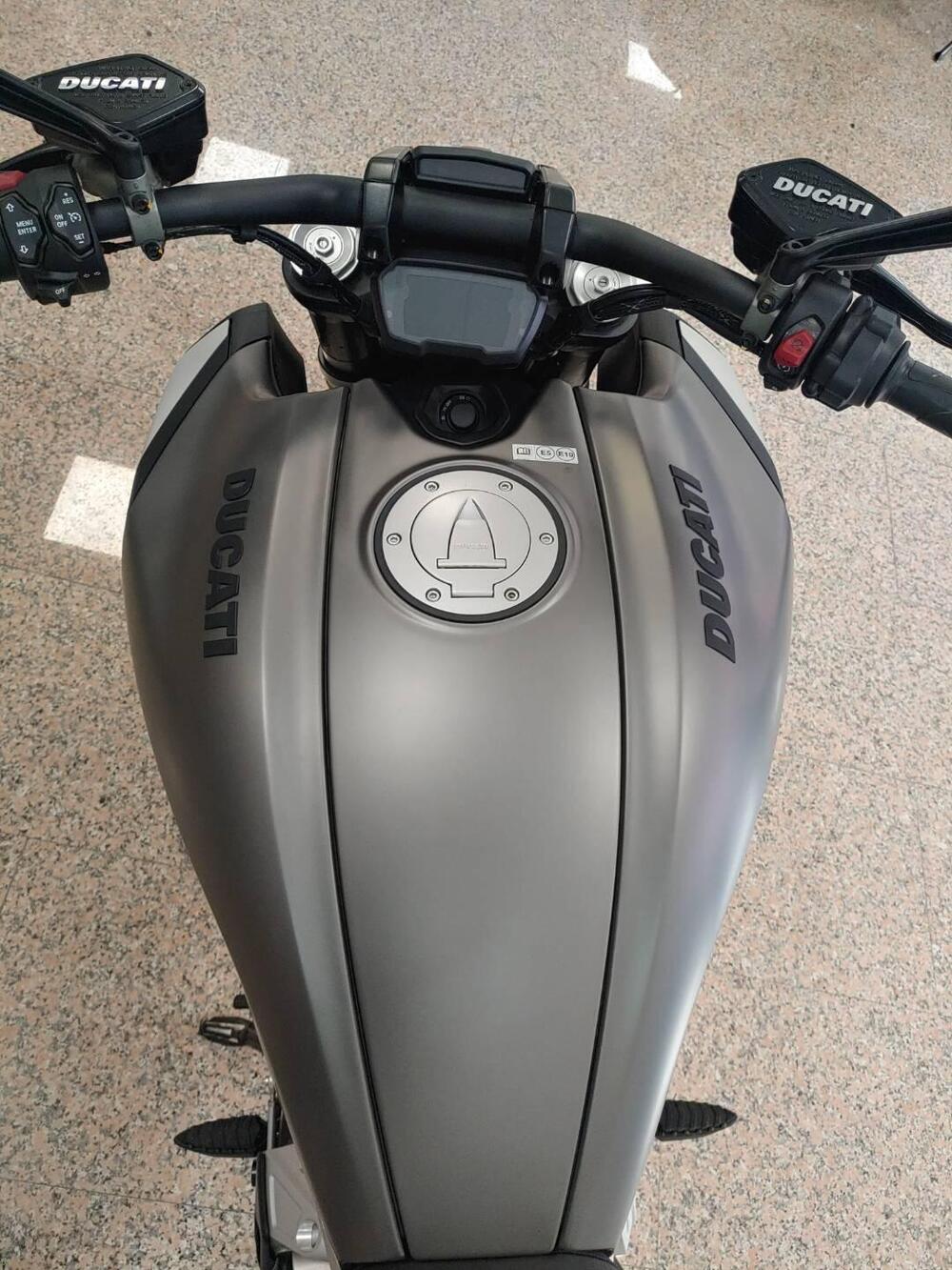 Ducati Diavel 1260 (2019 - 20) (8)