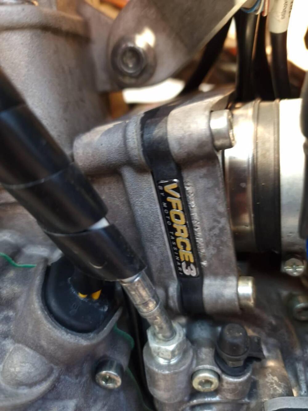 Tm Moto EN 300 Fi ES 2T (2024) (15)