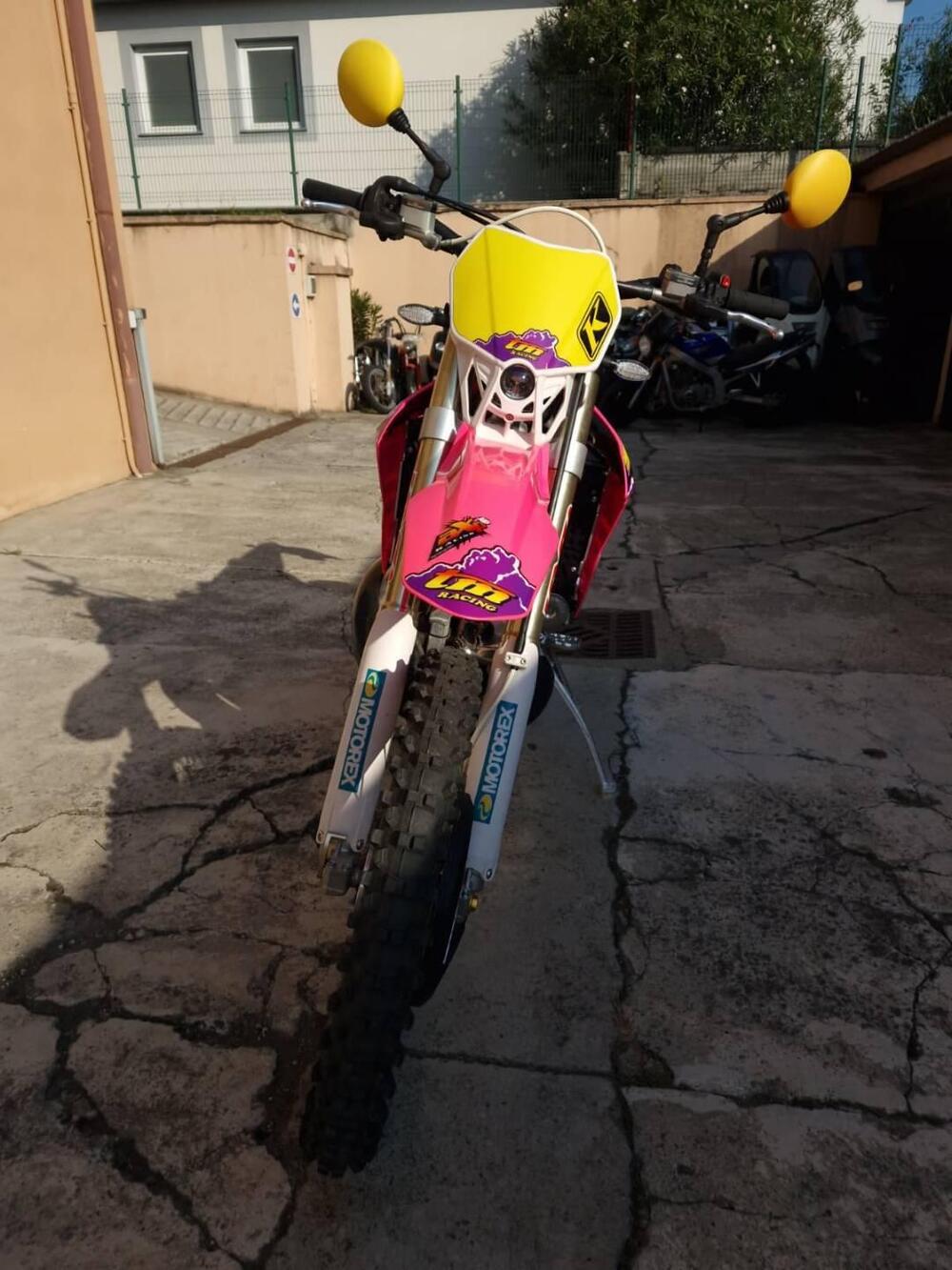 Tm Moto EN 300 Fi ES 2T (2024) (3)