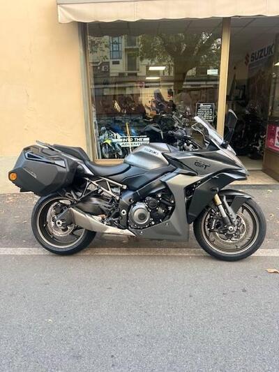 Suzuki GSX-S1000GT (2025) usata