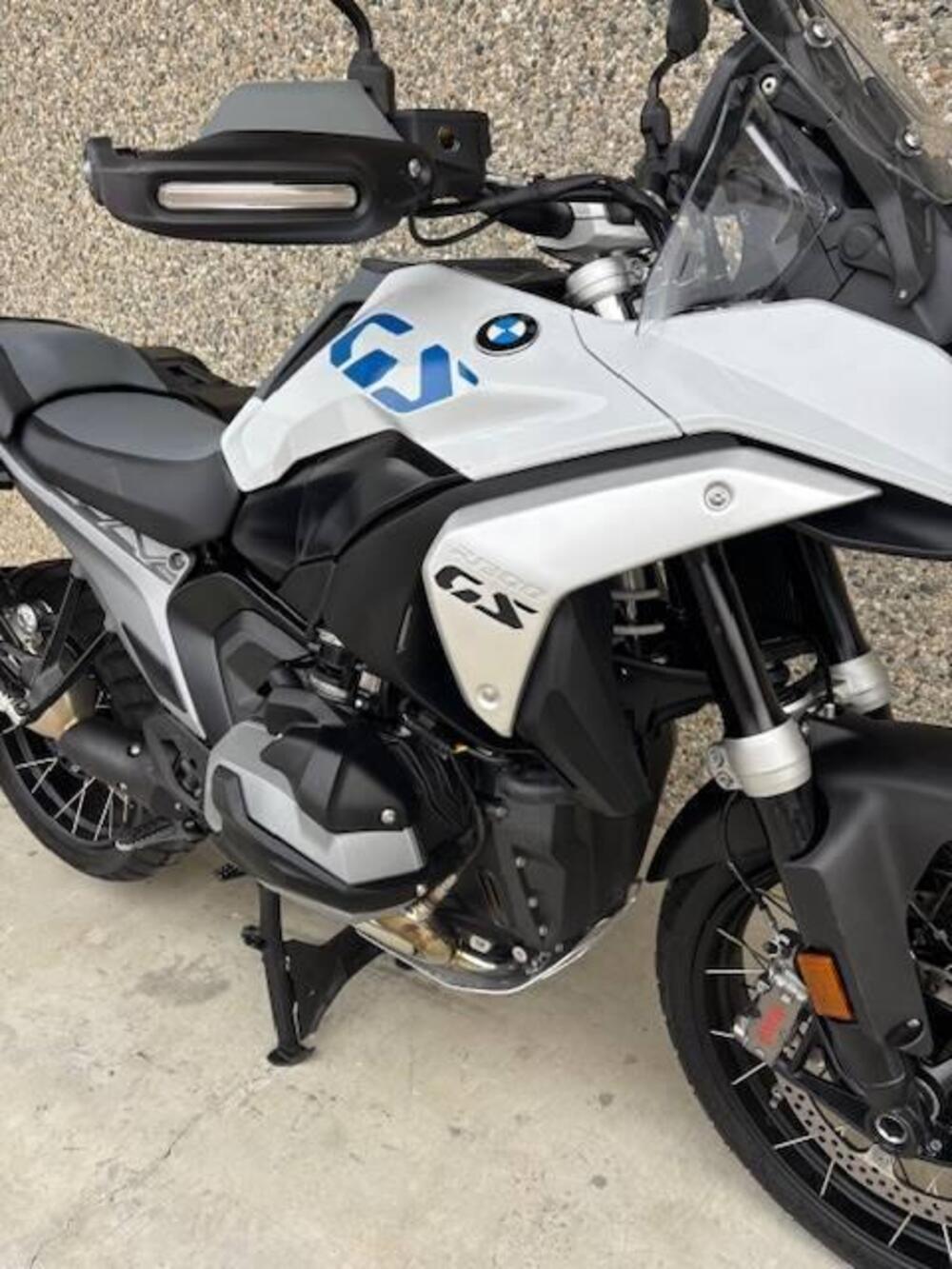 Bmw R 1300 GS (2023 - 26) (6)