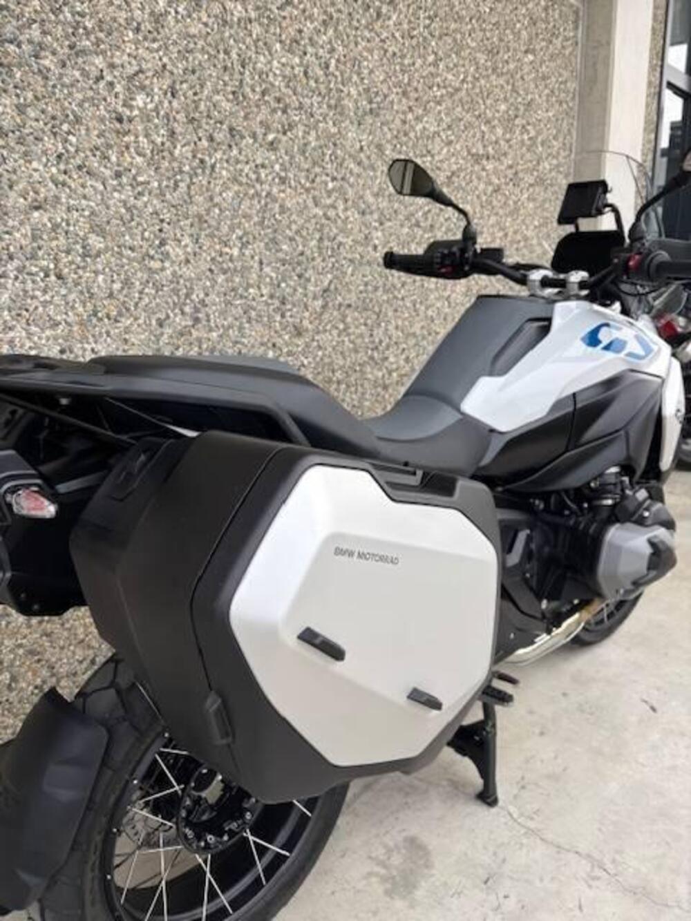 Bmw R 1300 GS (2023 - 26) (8)
