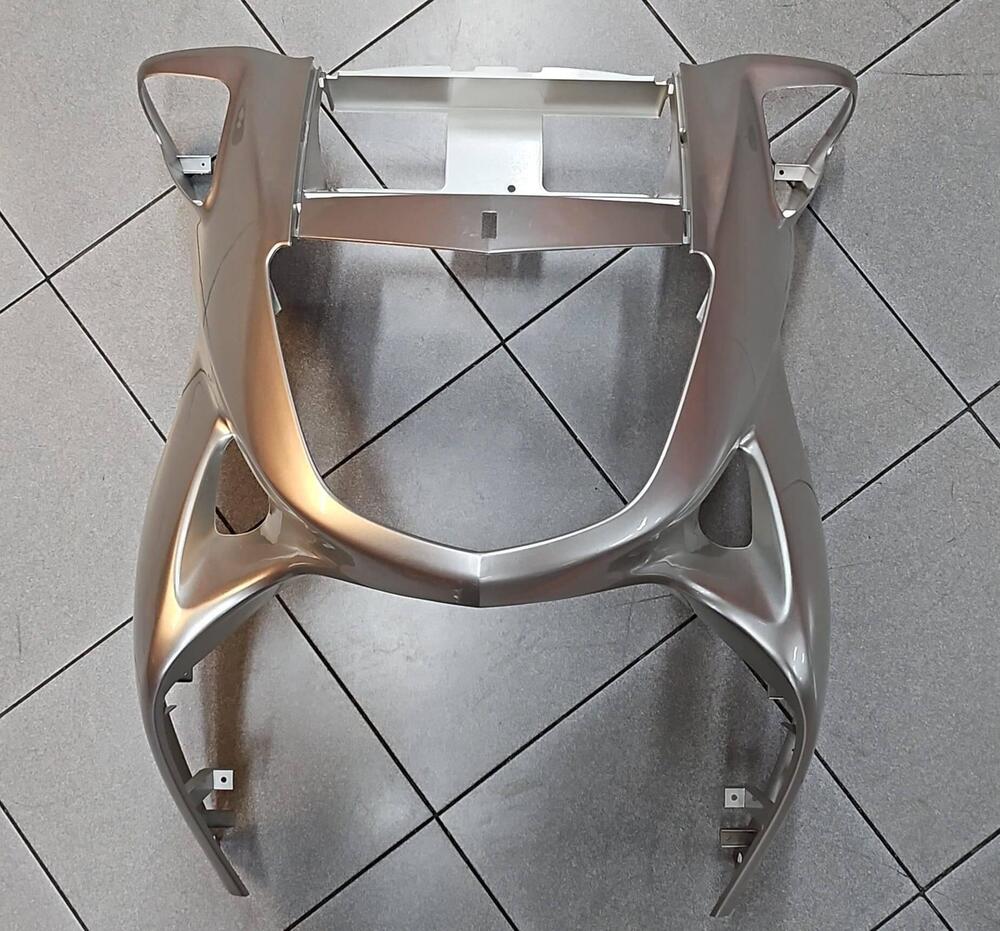 Scudo anteriore pantheon 125/ foresight 250 Honda