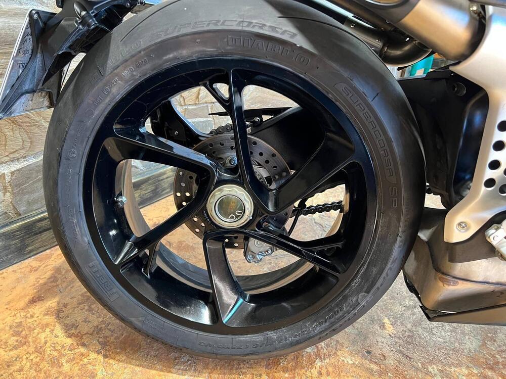 MV Agusta Brutale 1000 RS (2022 - 26) (12)