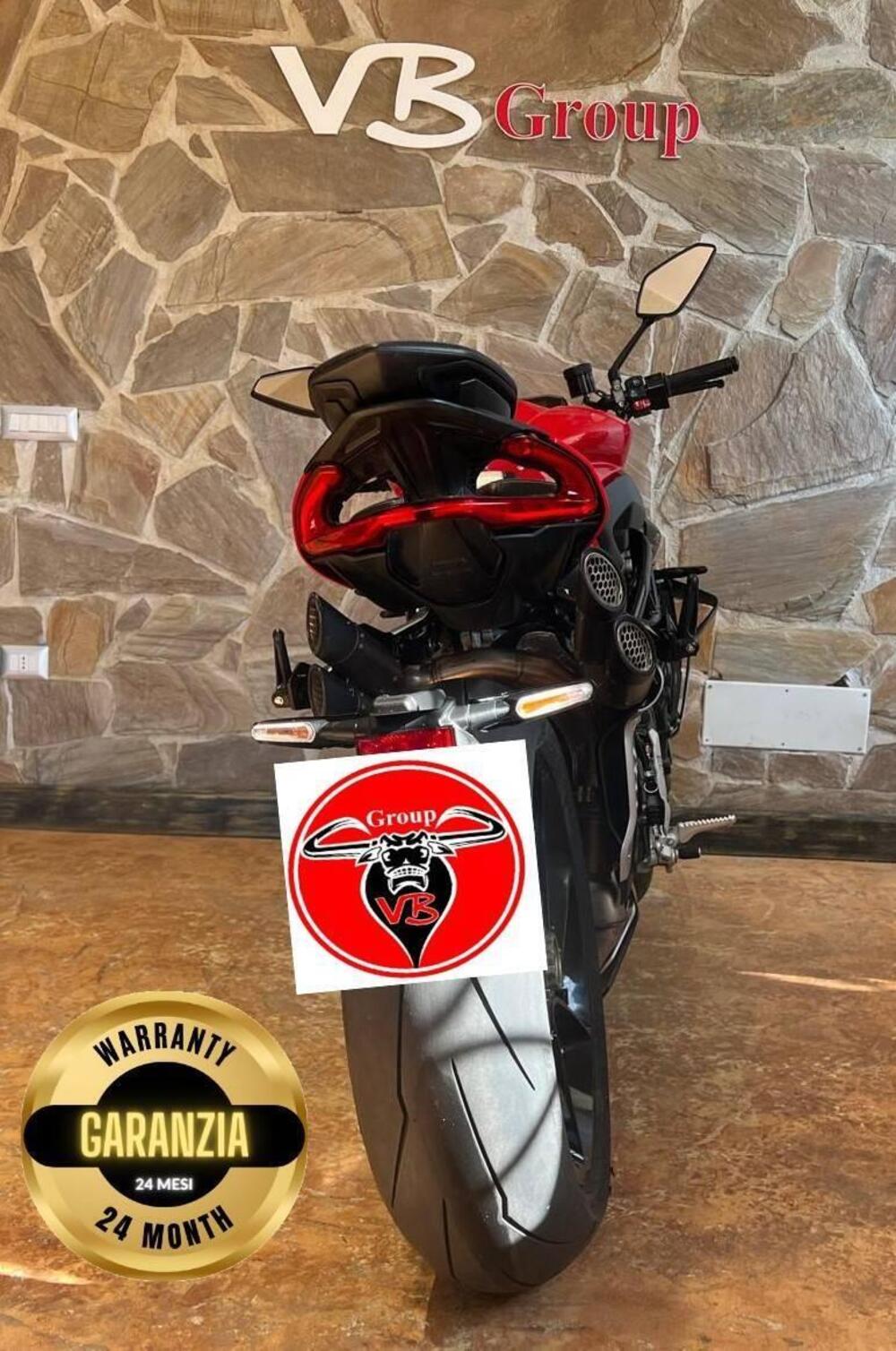 MV Agusta Brutale 1000 RS (2022 - 26) (7)