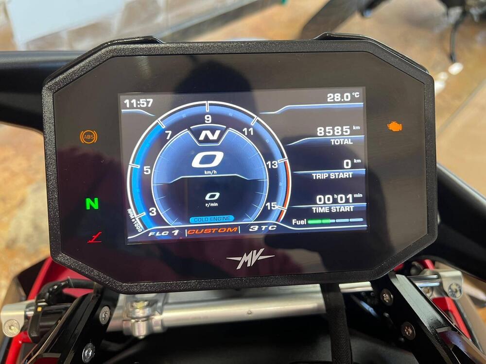 MV Agusta Brutale 1000 RS (2022 - 26) (17)