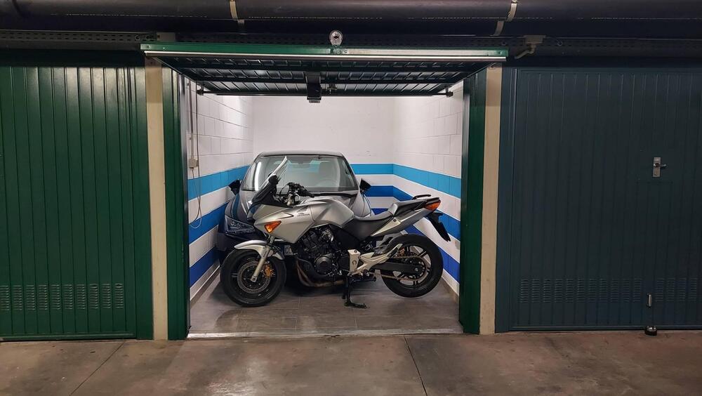 Honda CBF 600 ABS (2004 - 06) (4)